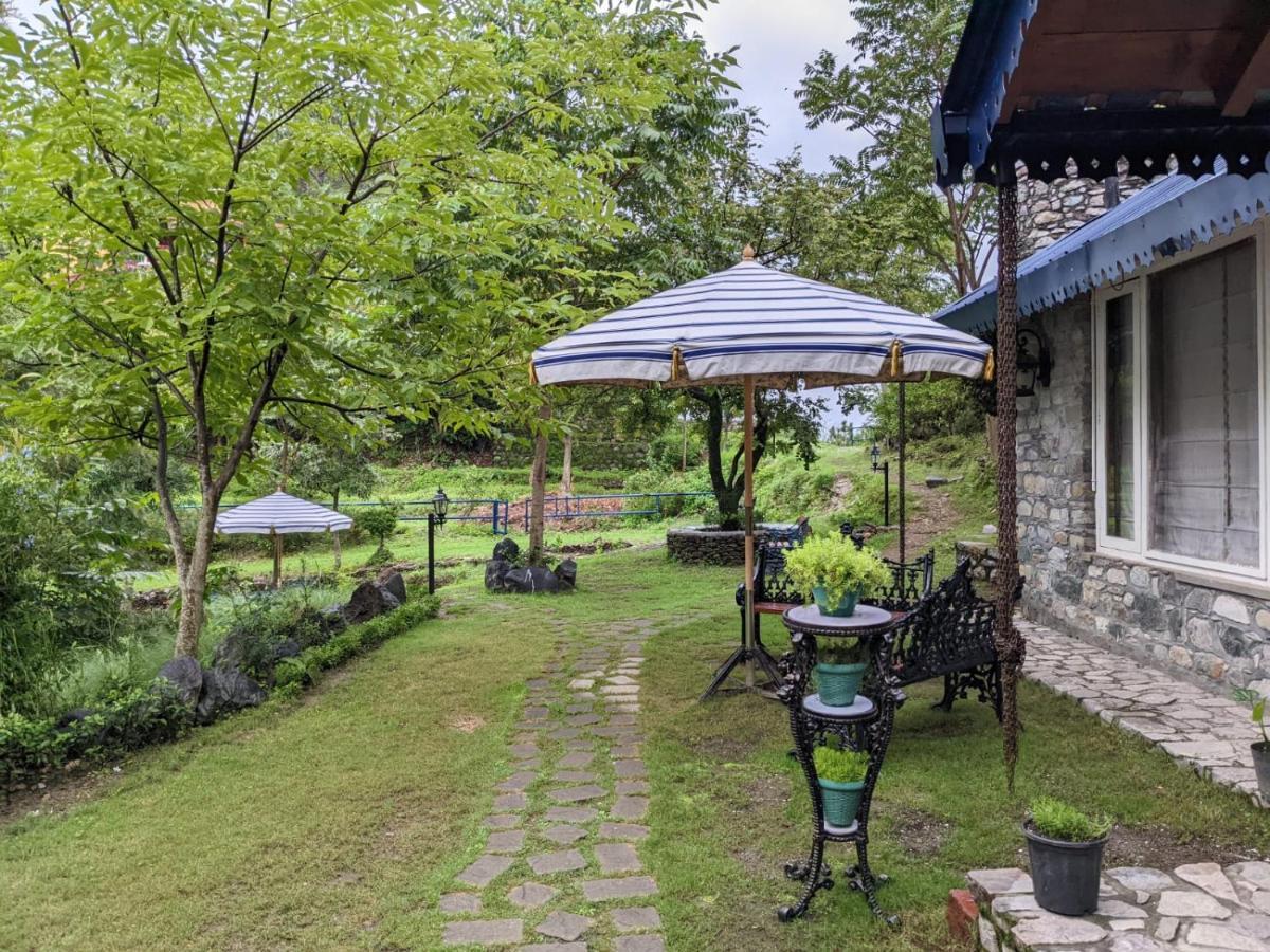 Blue Book At Gethia, Nainital Exterior foto
