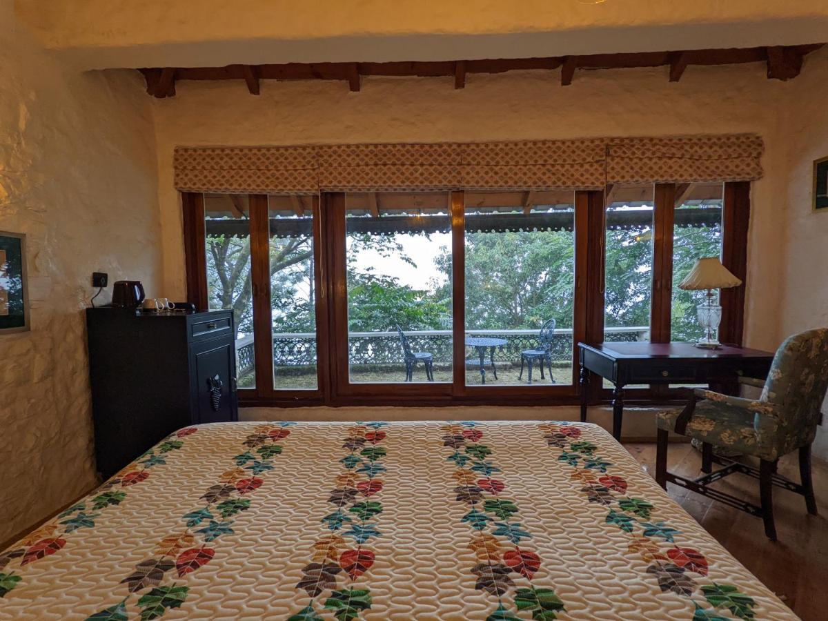 Blue Book At Gethia, Nainital Exterior foto