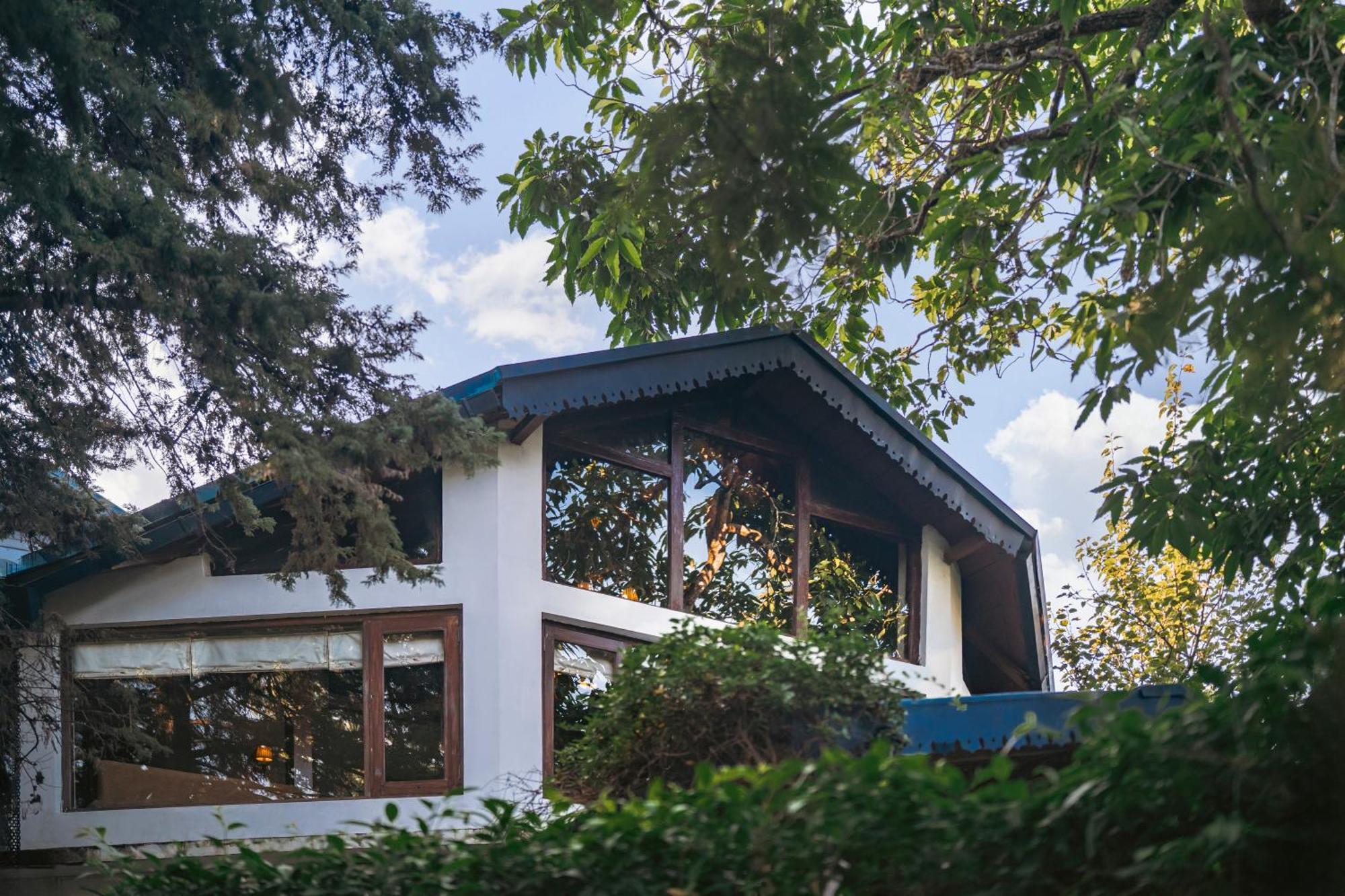 Blue Book At Gethia, Nainital Exterior foto